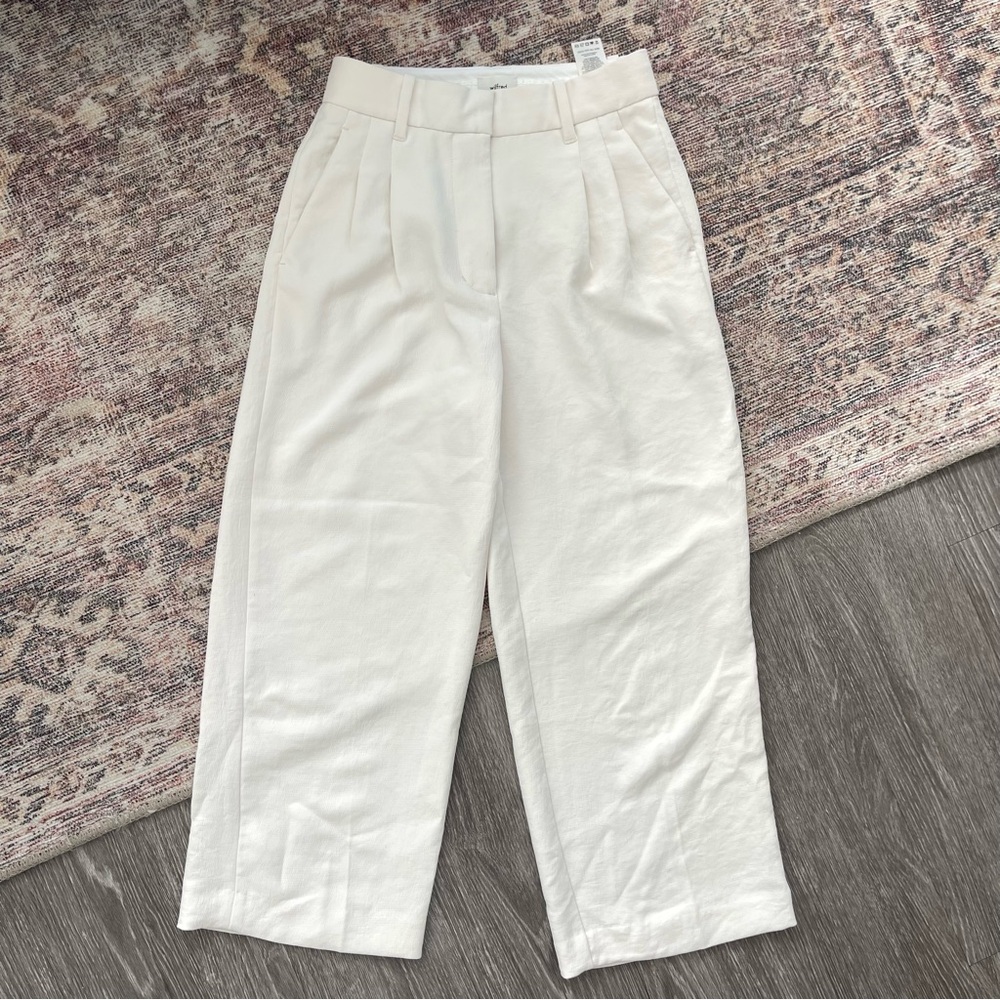 Aritzia Wilfred Carrot Pant